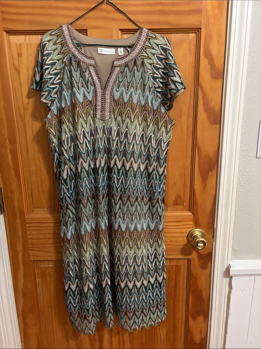 Rafaella Zigzag Pattern Short-Sleeve Midi Dress in Green, Brown, Blue